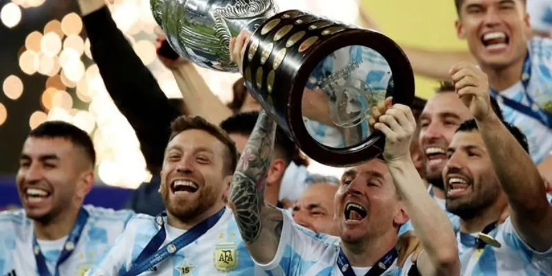 Messi đã giành được chiếc cup vô địch thế giới cho mình